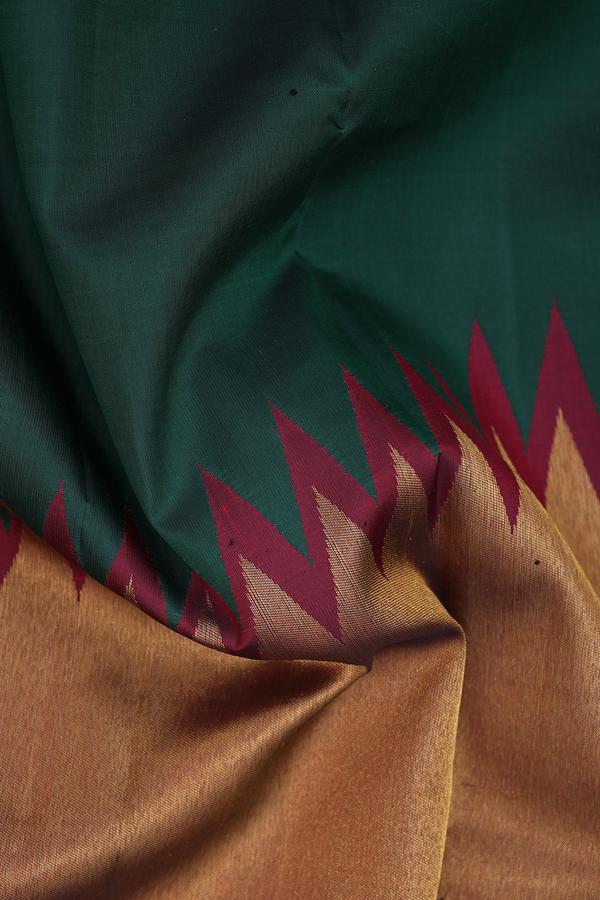 Kanchipuram Silk Saree In Forest Green With Step Border