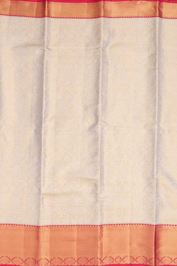 Kanchipuram Silk Saree In Gold Tissue With Floral Design