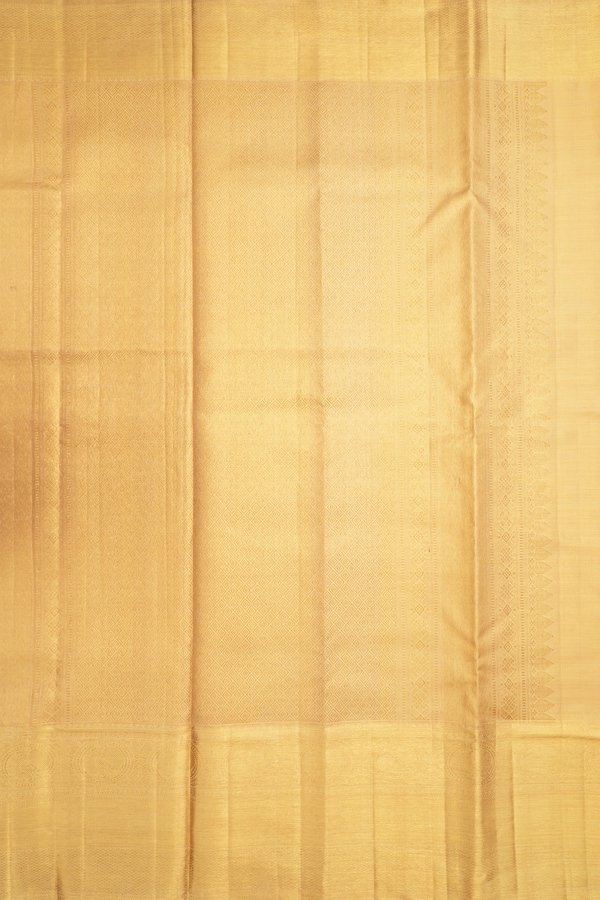 Kanchipuram Silk Saree In Gold With Floral Design