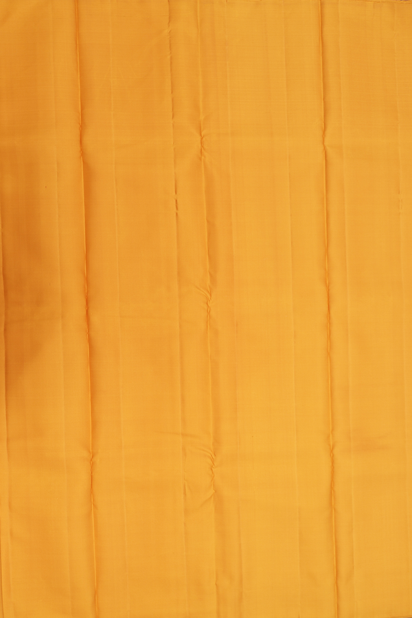 Kanchipuram Silk Saree In Golden Yellow With Light Weight