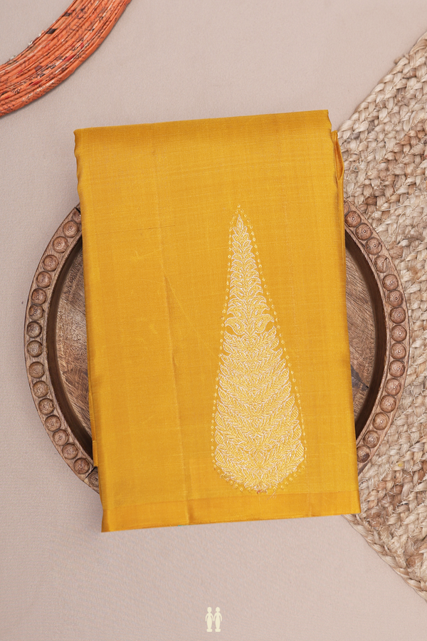 Kanchipuram Silk Saree In Golden Yellow With Zari Design