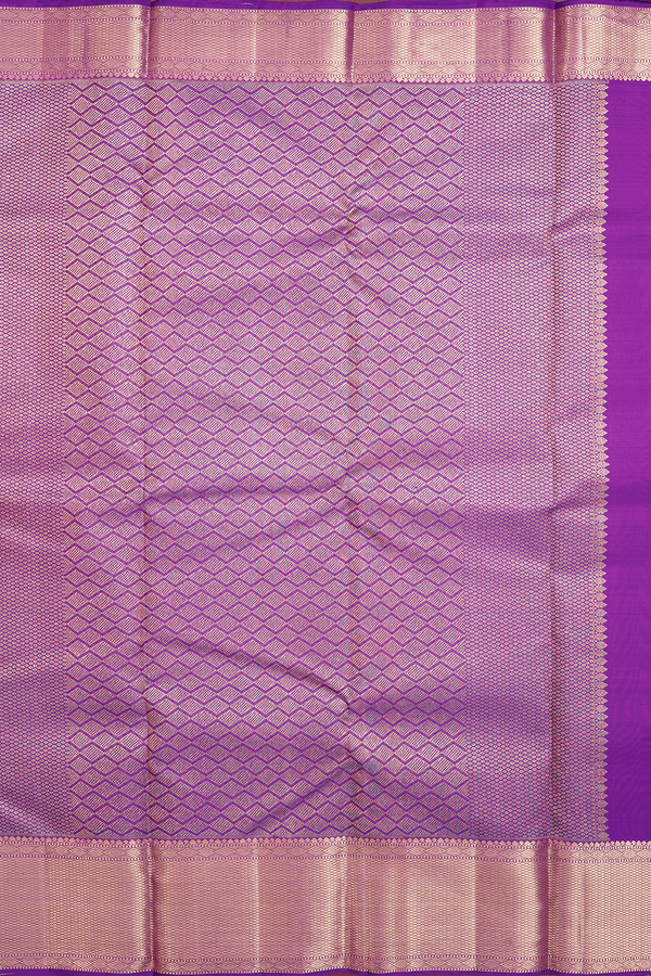 Kanchipuram Silk Saree In Grape Purple With Brocade Design