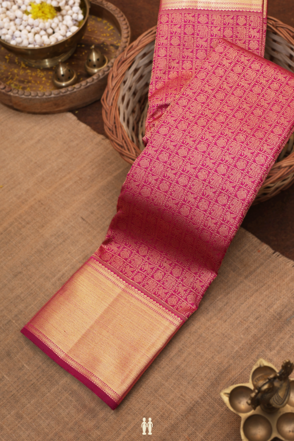 Kanchipuram Silk Saree In Grape Purple With Checks Design