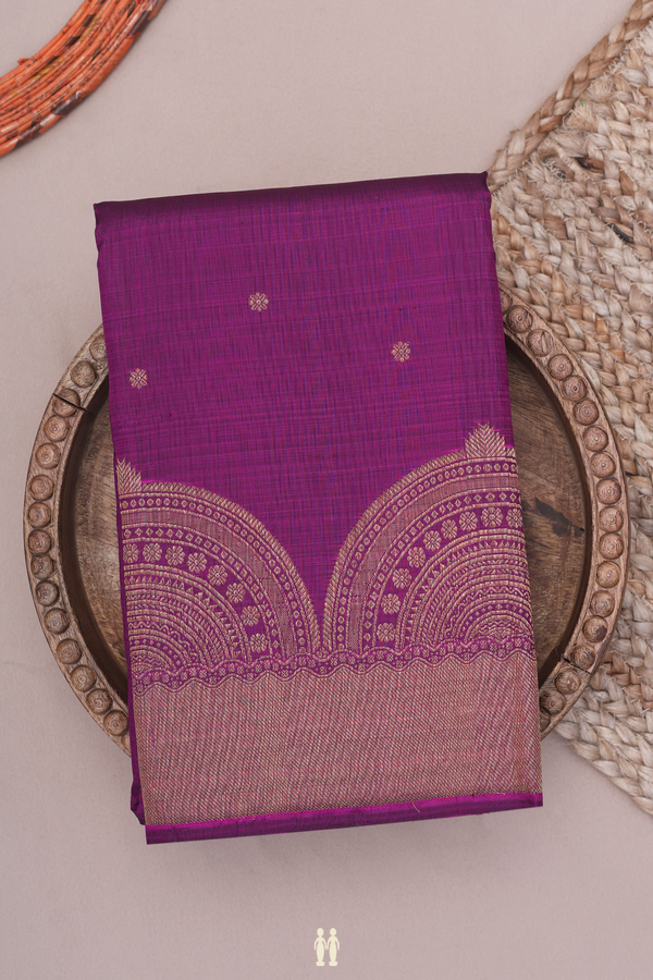 Kanchipuram Silk Saree In Grape Purple With Floral Buttas
