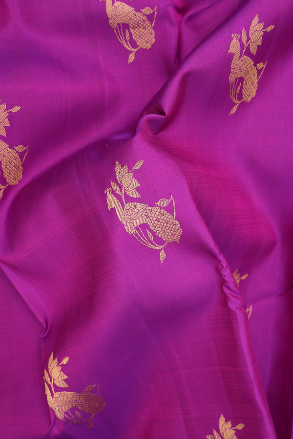 Kanchipuram Silk Saree In Grape Purple With Peacock Motifs