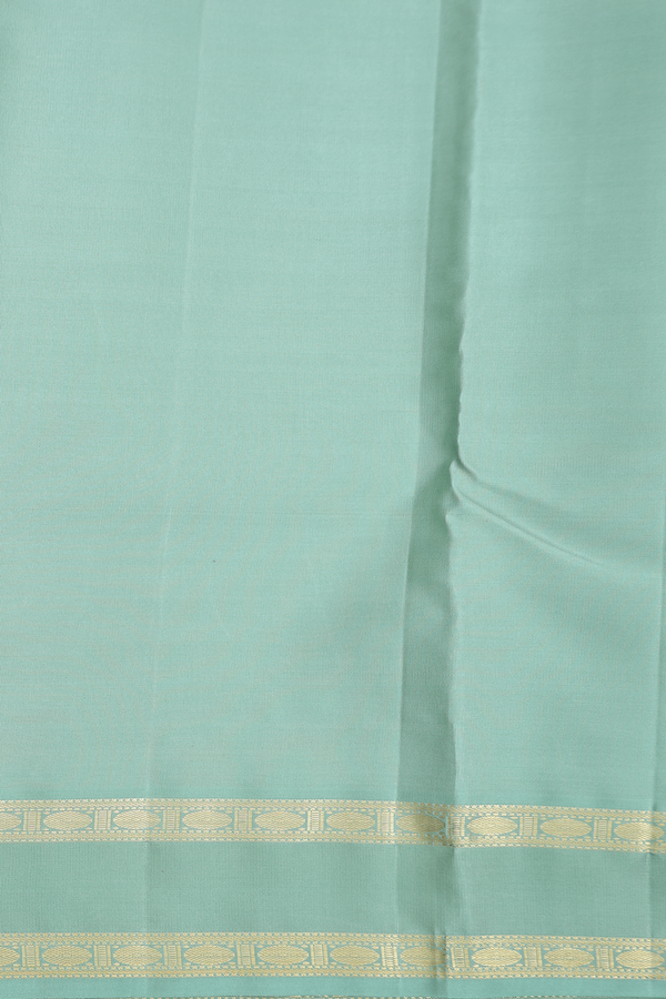Kanchipuram Silk Saree In Grape Purple With Temple Border