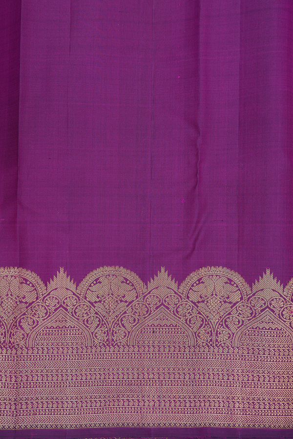Kanchipuram Silk Saree In Grape Purple With Zari Buttas