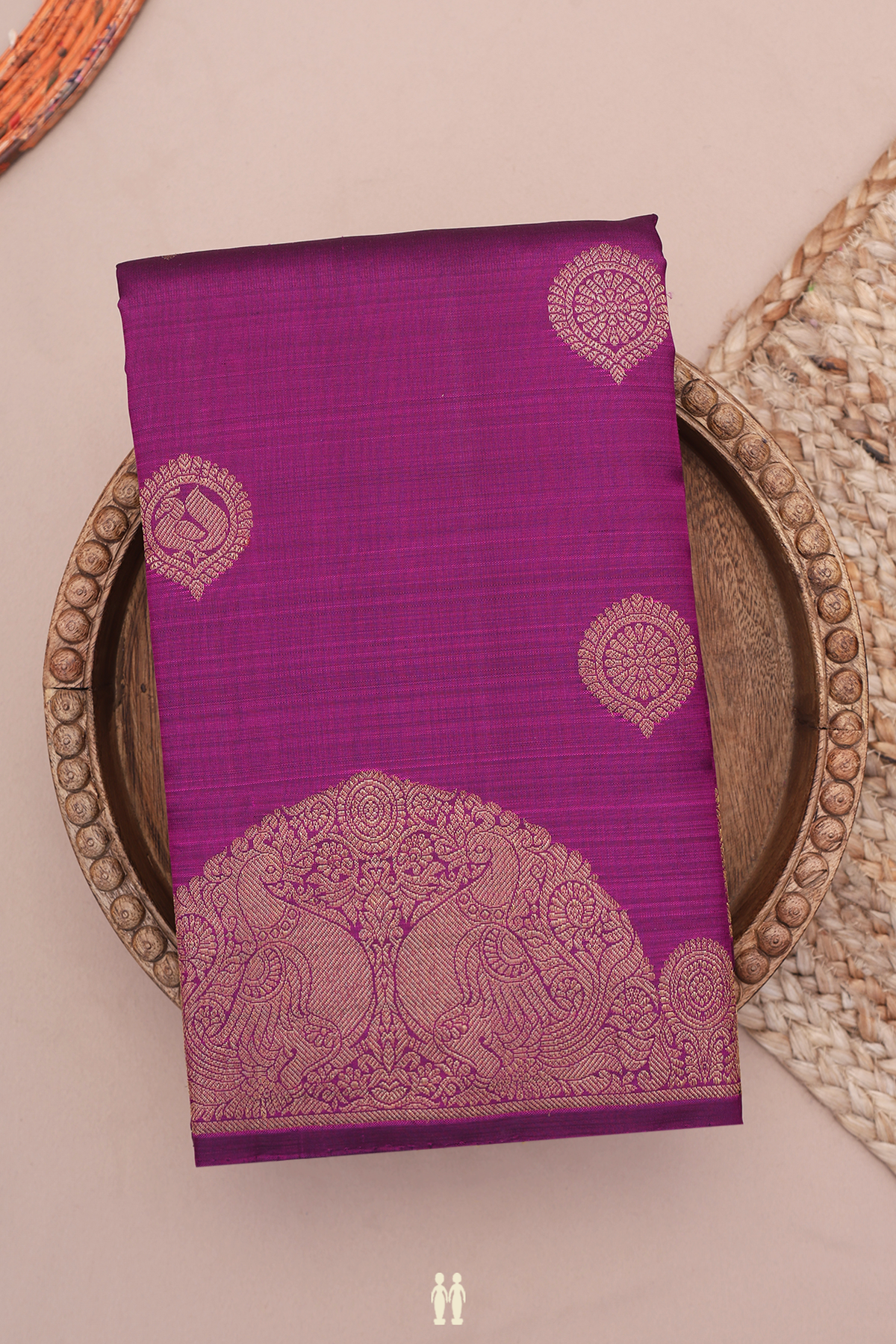 Kanchipuram Silk Saree In Grape Purple With Zari Buttas