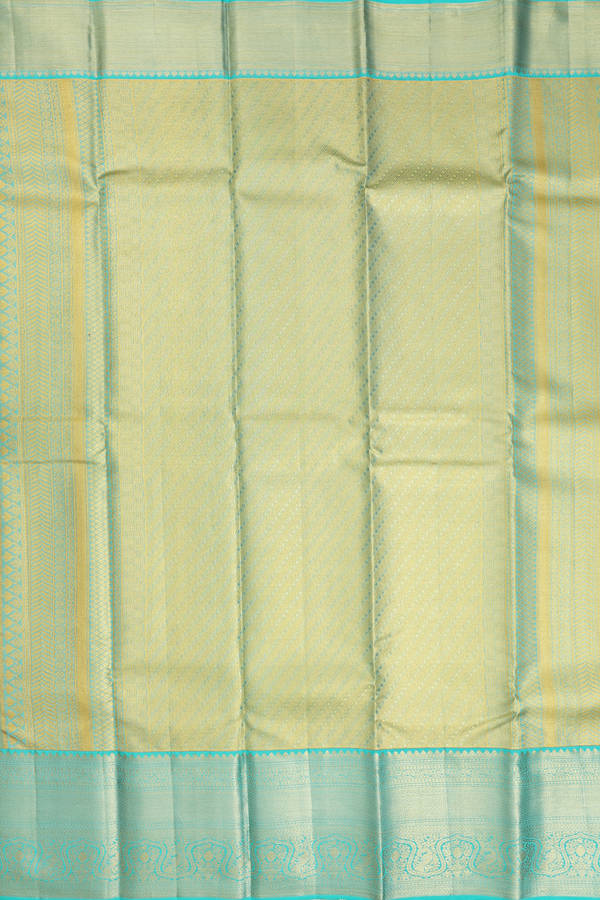 Kanchipuram Silk Saree In Green Tissue With Floral Design