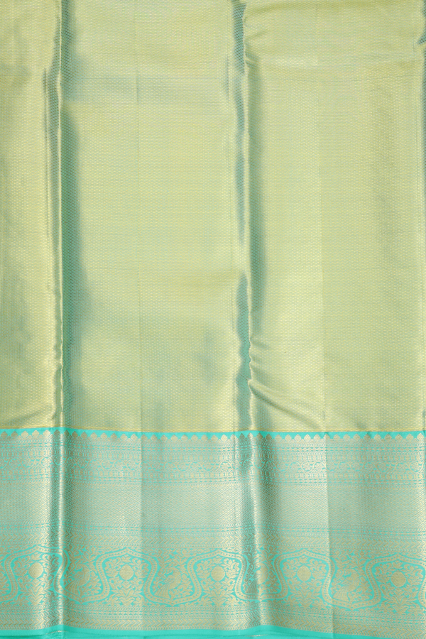 Kanchipuram Silk Saree In Green Tissue With Floral Design