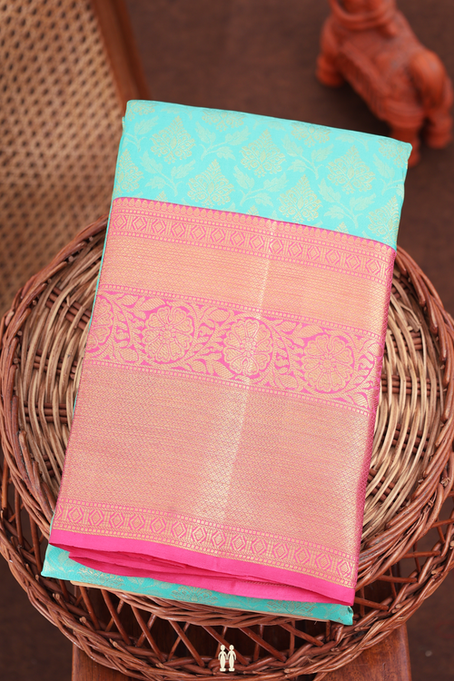 Kanchipuram Silk Saree In Green With Brocade Design