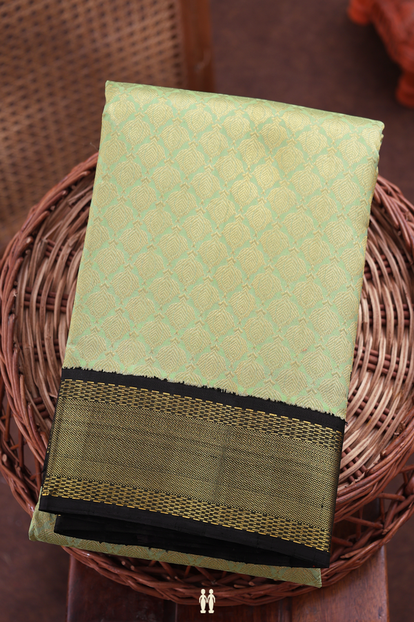Kanchipuram Silk Saree In Green With Brocade Design