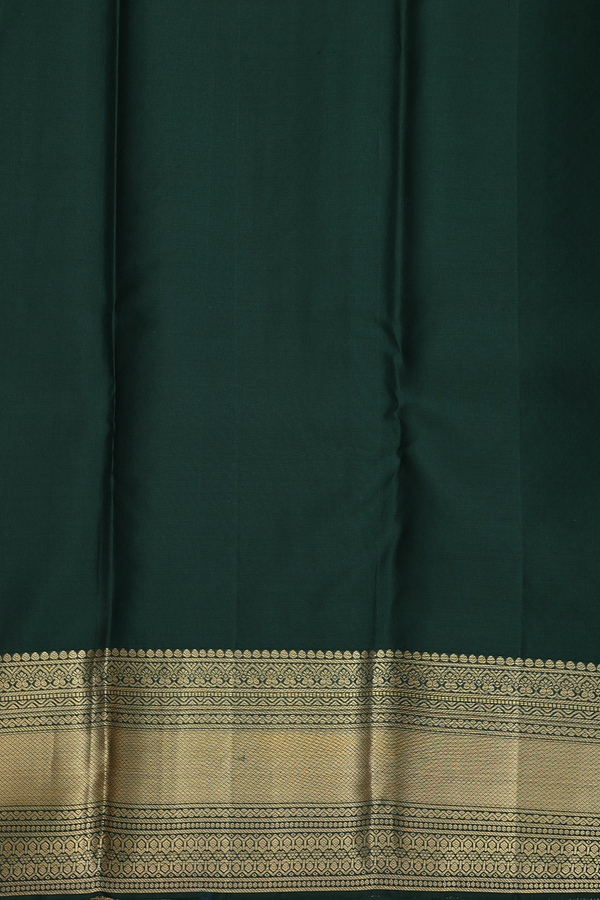 Kanchipuram Silk Saree In Green With Brocade Design