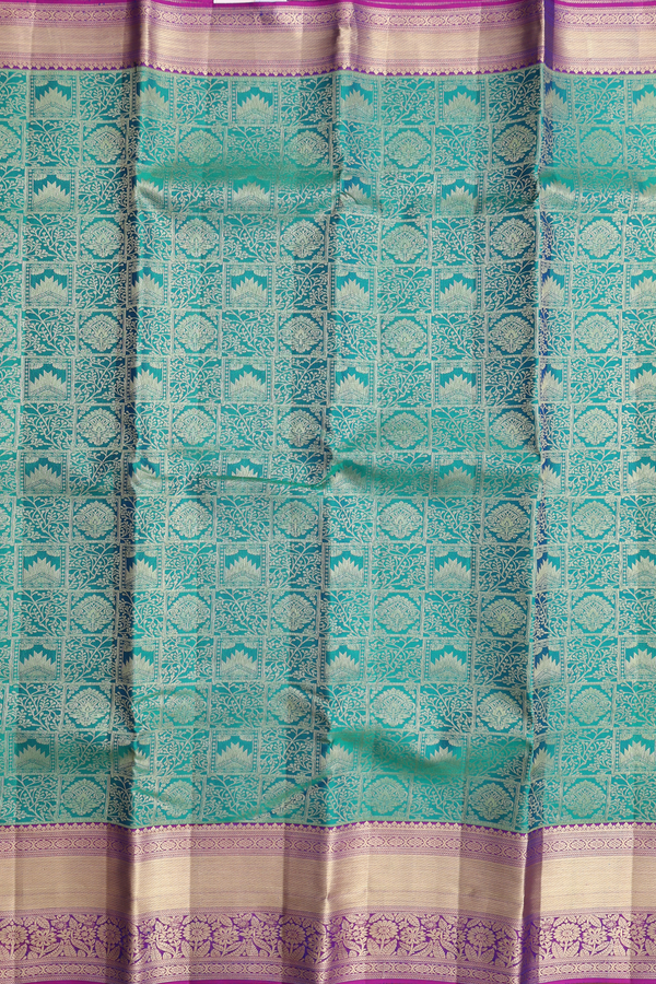 Kanchipuram Silk Saree In Green With Brocade Design