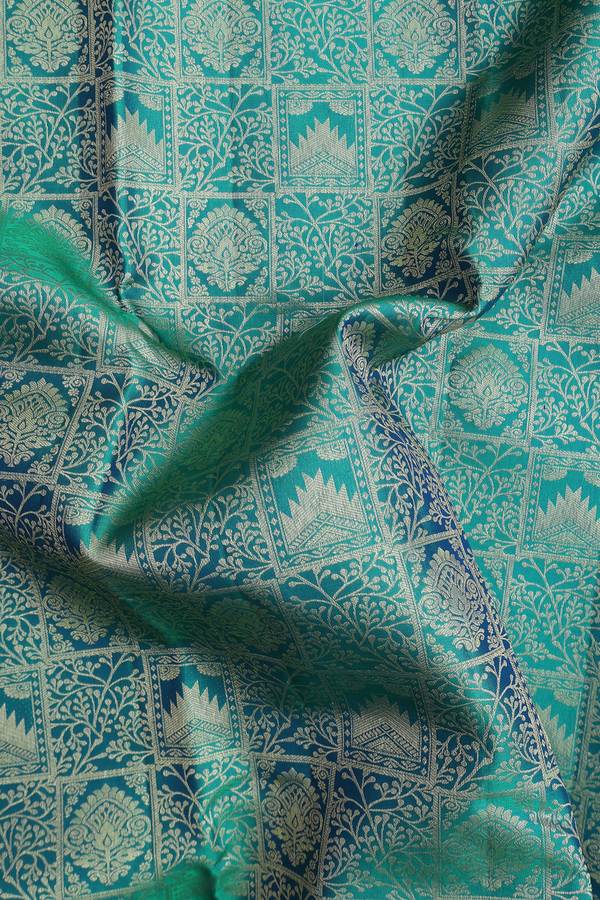 Kanchipuram Silk Saree In Green With Brocade Design