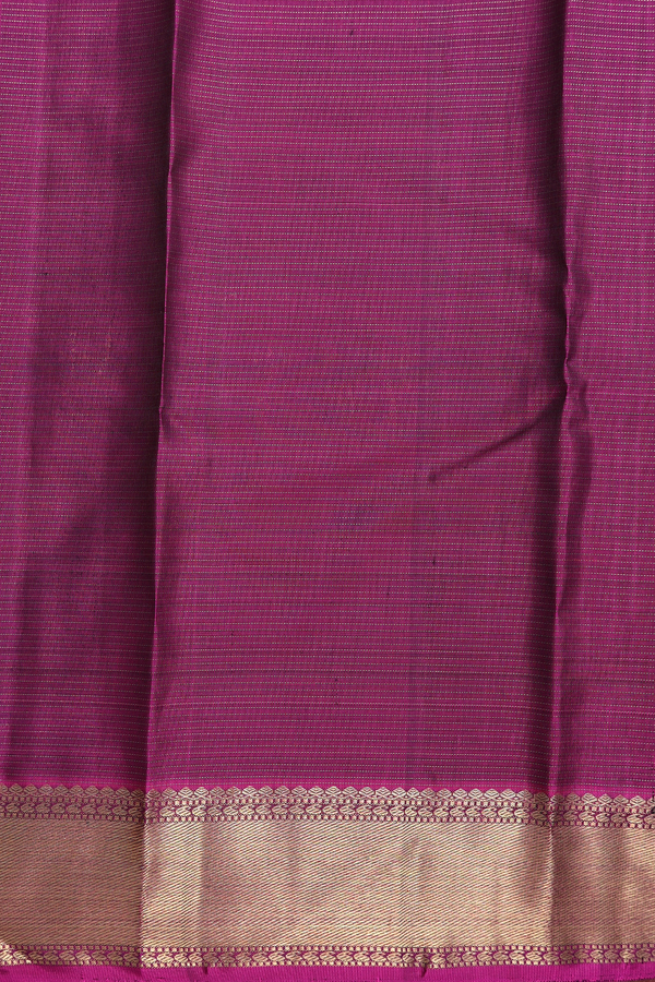 Kanchipuram Silk Saree In Green With Checks Along Buttas