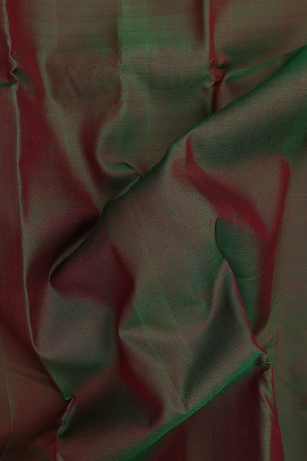 Kanchipuram Silk Saree In Manthulir With Contrast Border