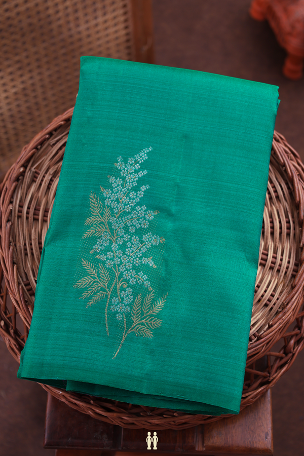 Kanchipuram Silk Saree In Green With Floral Design