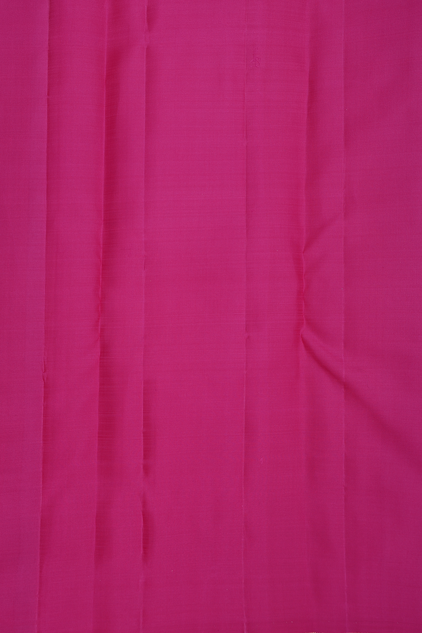 Kanchipuram Silk Saree In Green With Floral Design