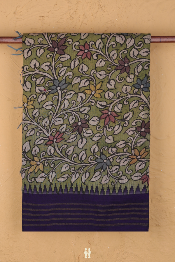 Kanchipuram Silk Saree In Green With Floral Hand Painted