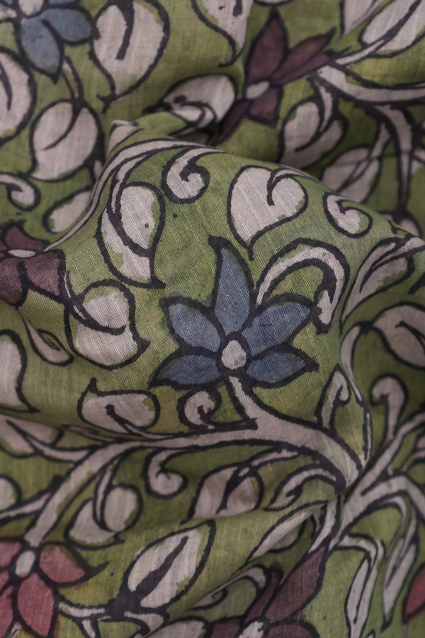 Kanchipuram Silk Saree In Green With Floral Hand Painted