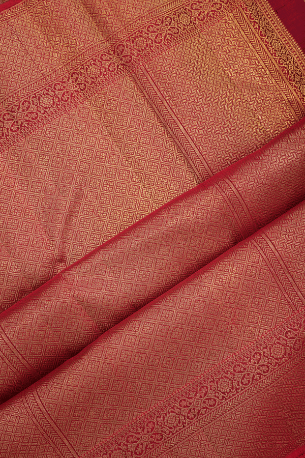 Kanchipuram Silk Saree In Green With Iruthalai Pakshi Design