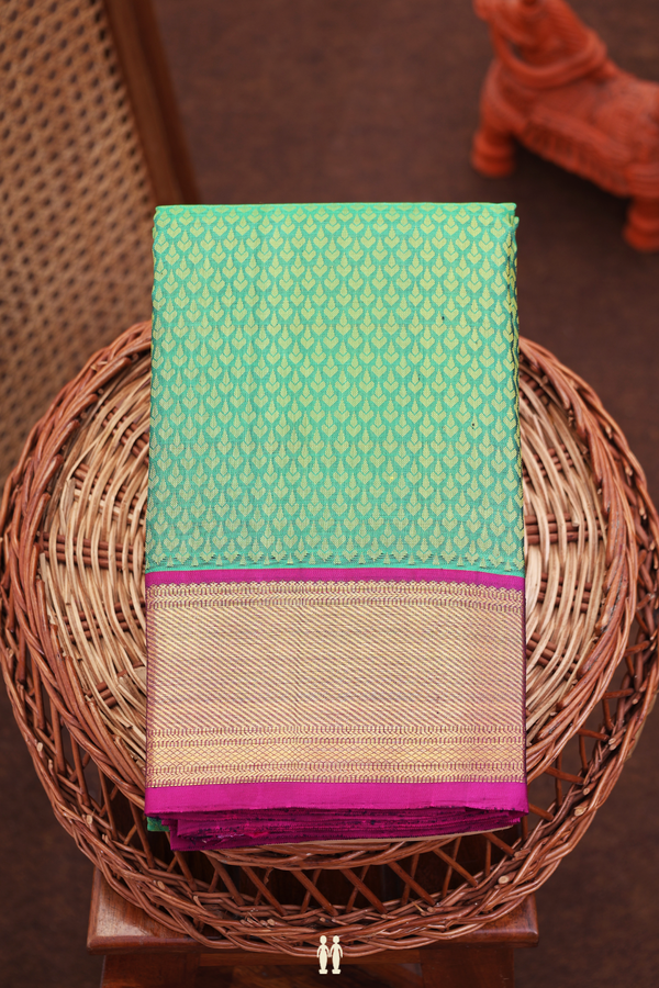 Kanchipuram Silk Saree In Green With Jacquard Design