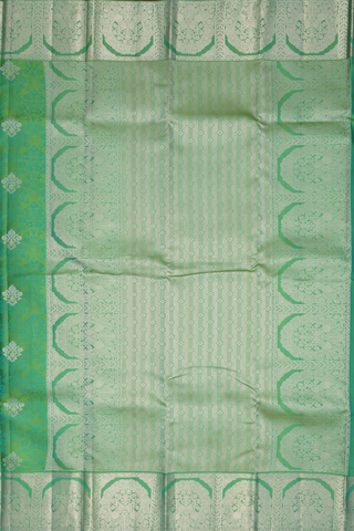 Kanchipuram Silk Saree In Green With Jacquard Design