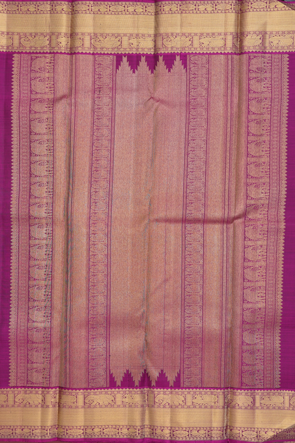 Kanchipuram Silk Saree In Green With Jacquard Pattern