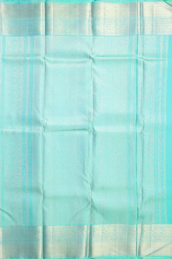 Kanchipuram Silk Saree In Green With Jacquard Pattern