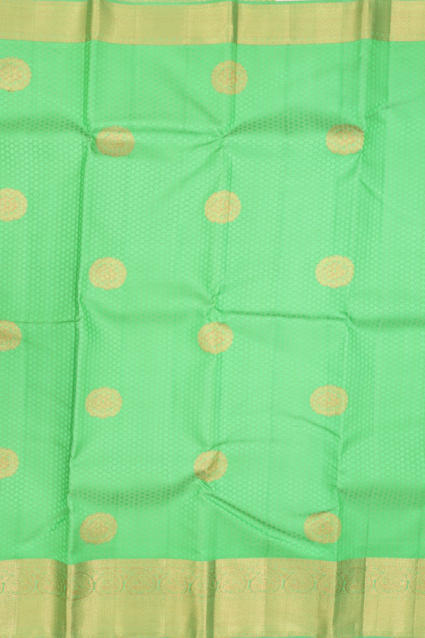 Kanchipuram Silk Saree In Green With Jacquard Pattern