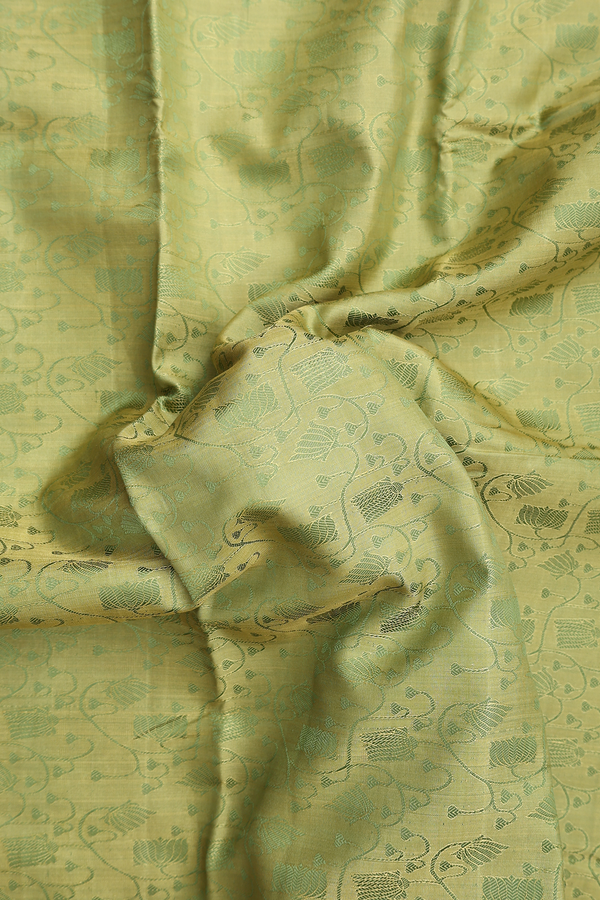 Kanchipuram Silk Saree In Green With Jacquard Pattern