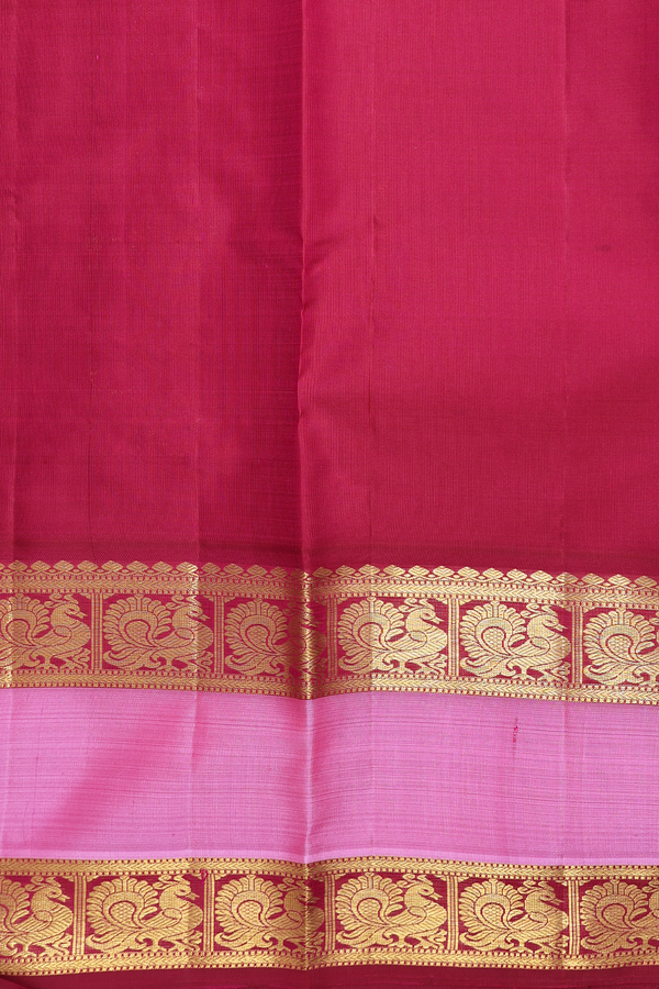Kanchipuram Silk Saree In Green With Rettai Pettu Border