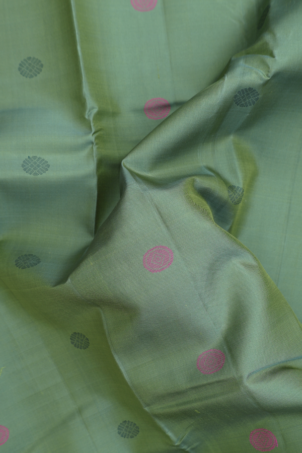 Kanchipuram Silk Saree In Green With Threadwork Buttas