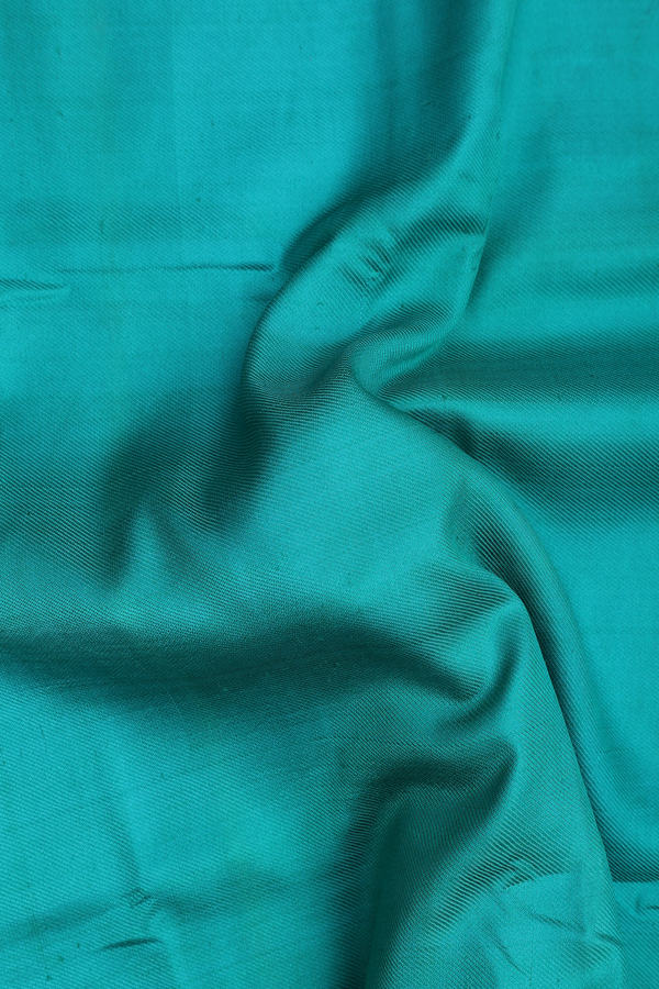 Kanchipuram Silk Saree In Green With Threadwork Stripes Design