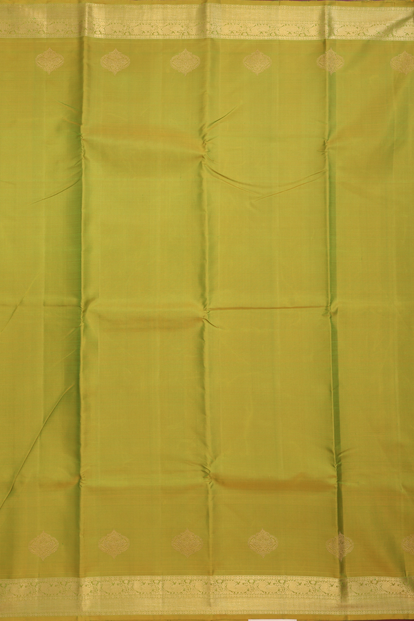 Kanchipuram Silk Saree In Green With Zari Border