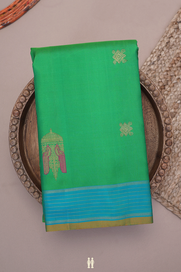 Kanchipuram Silk Saree In Green With Zari Buttas