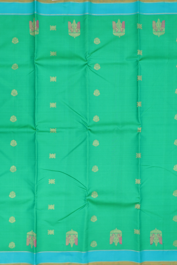 Kanchipuram Silk Saree In Green With Zari Buttas