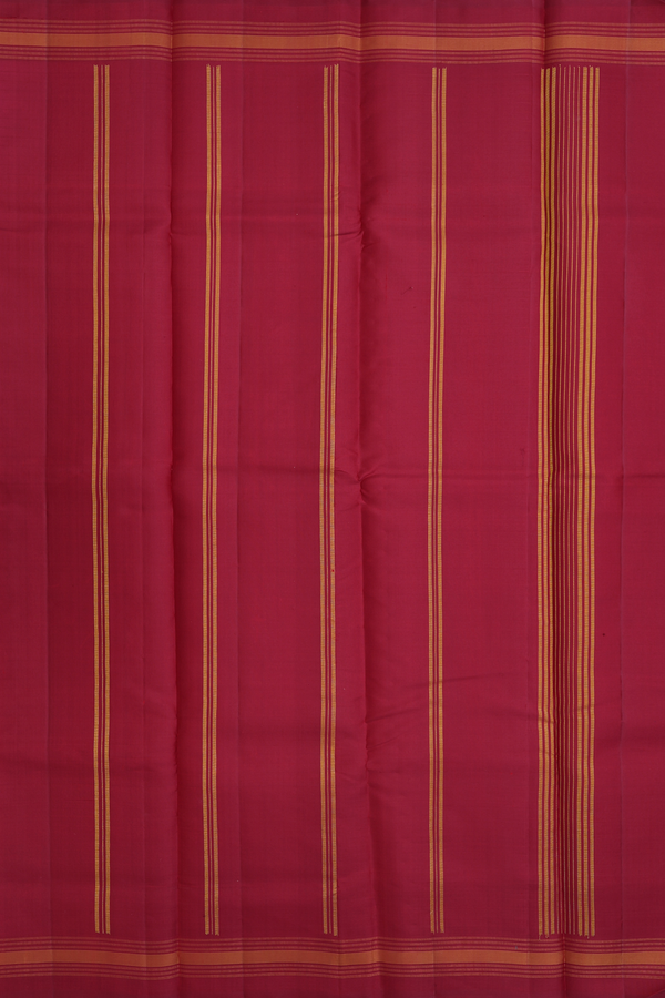 Kanchipuram Silk Saree In Grey With Checks Design