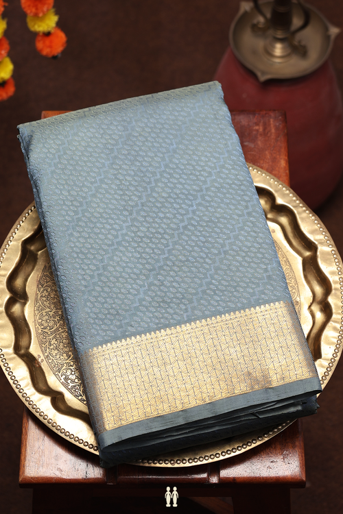 Kanchipuram Silk Saree In Greyish Green With Jacquard Pattern