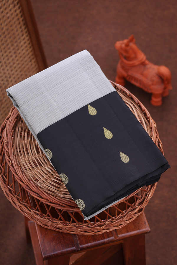 Kanchipuram Silk Saree In Grey With Stripes Design