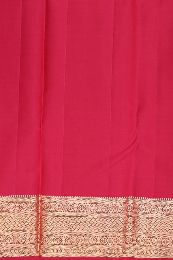 Kanchipuram Silk Saree In Crimson Red With Brocade Design