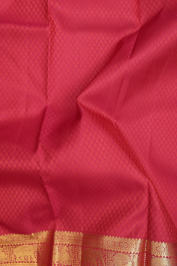 Kanchipuram Silk Saree In Hibiscus Red With Jacquard Pattern