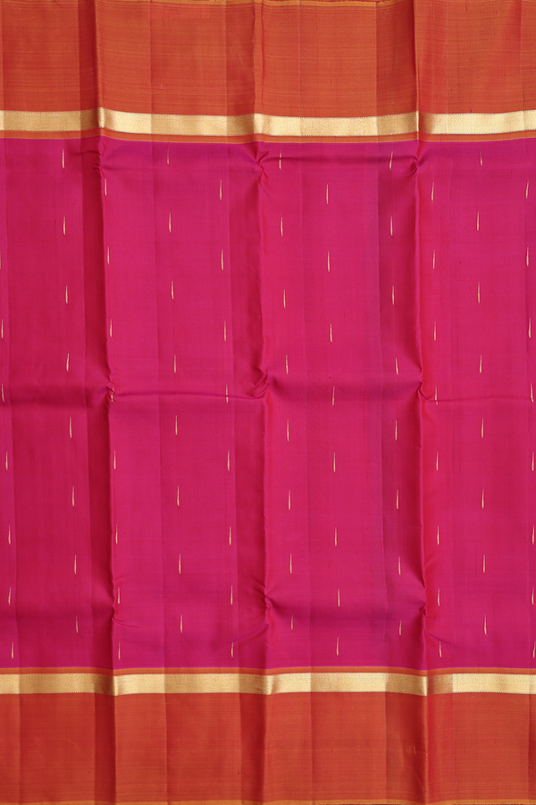 Kanchipuram Silk Saree In Hibiscus Red With Malli Moggu Buttas