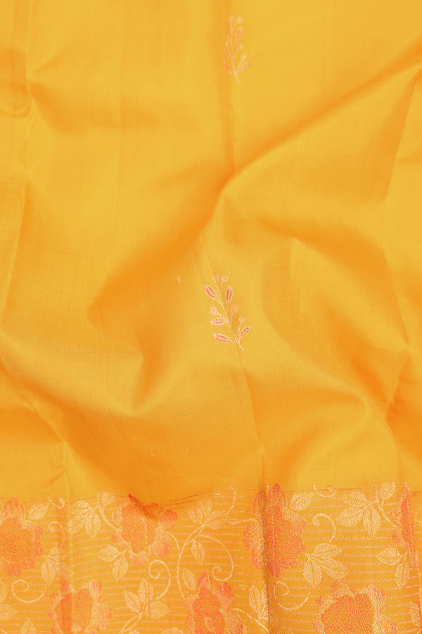 Kanchipuram Silk Saree In Honey Yellow With Floral Buttas
