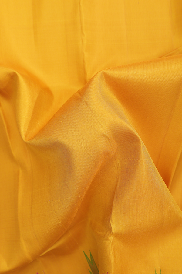 Kanchipuram Silk Saree In Honey Yellow With Temple Border