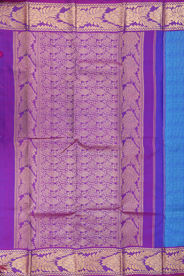 Kanchipuram Silk Saree In Blue With Jacquard Pattern