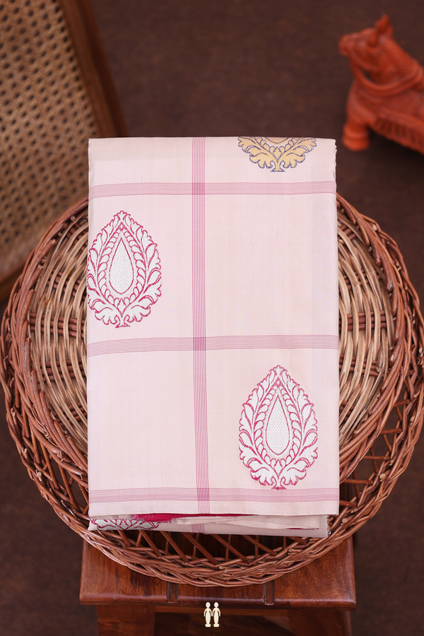 Kanchipuram Silk Saree In Ivory With Checks Along Buttas