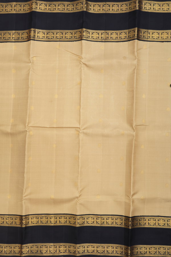 Kanchipuram Silk Saree In Khaki With Zari Buttas