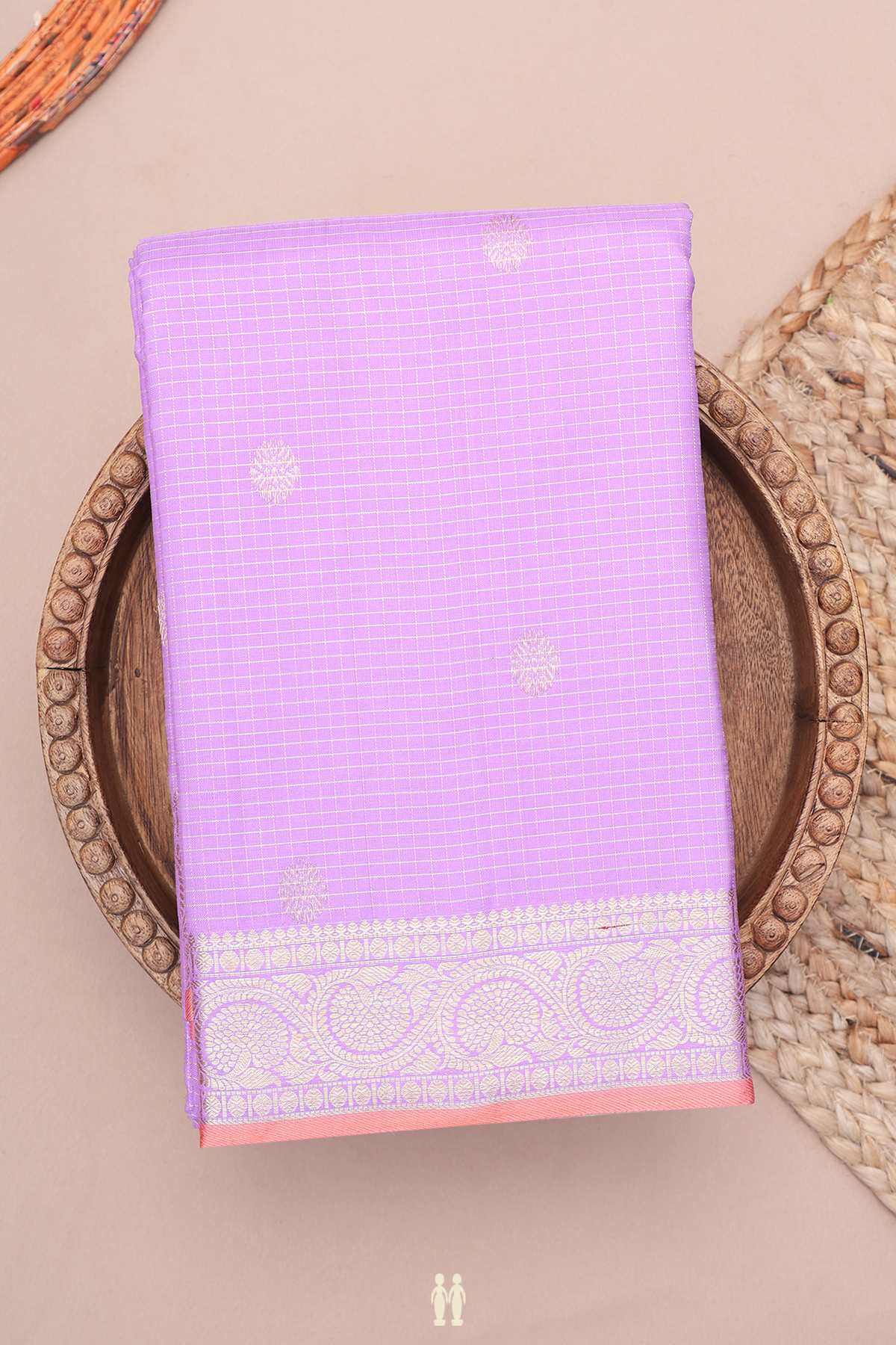 Kanchipuram Silk Saree In Lavender Along Checks With Buttas